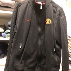 Nike Manchester United size large zip up sweatshirt